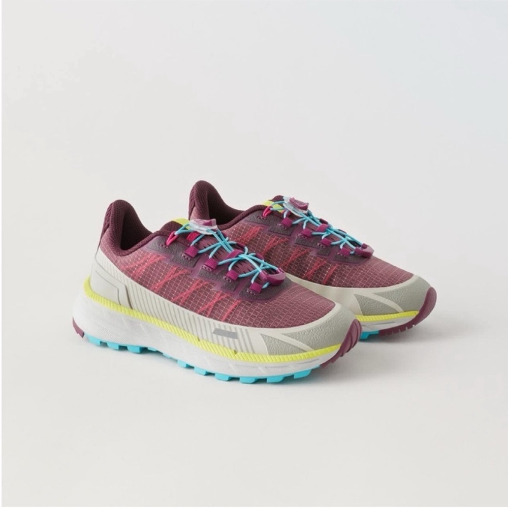 Zara kids, purple, VIBRAM Sneakers, size 4 ( 9.0 inches)